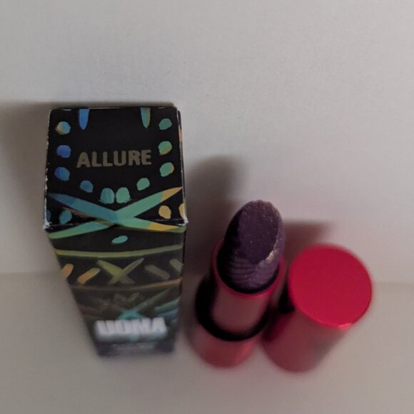 UOMA Black Magic Hypnotic Impact High Shine Lipstick - Allure - Picture 2 of 2